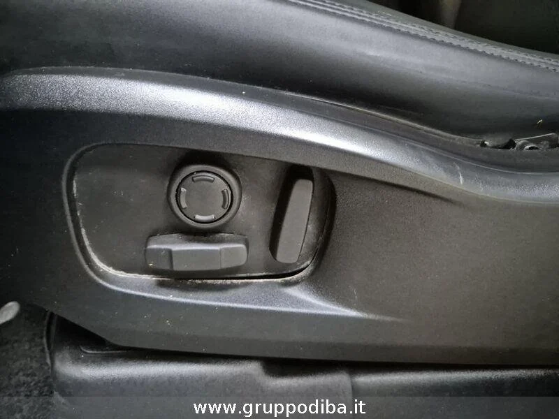 Land Rover Defender Defender 110 3.0d i6 mhev SE awd 200cv auto- Gruppo Diba