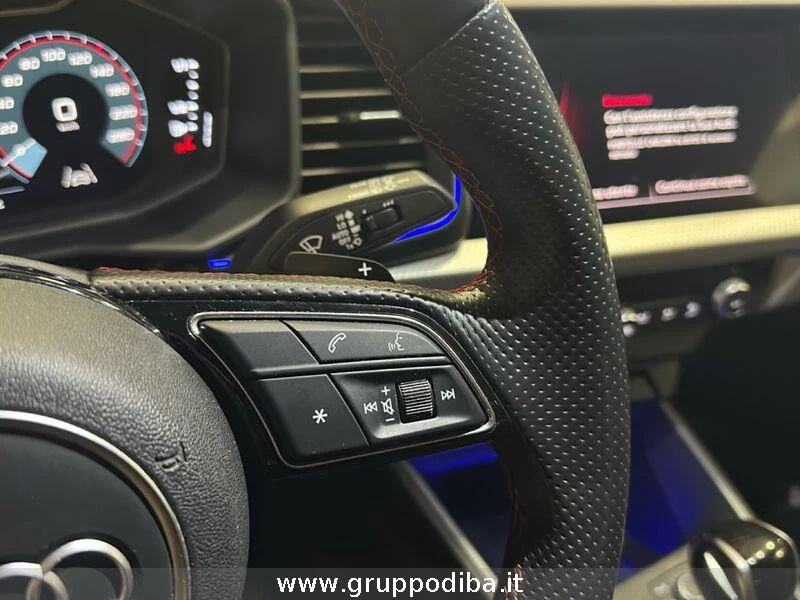 Audi A1 Sportback A1 Sportback 40 2.0 tfsi Identity Black 207cv s-tr- Gruppo Diba