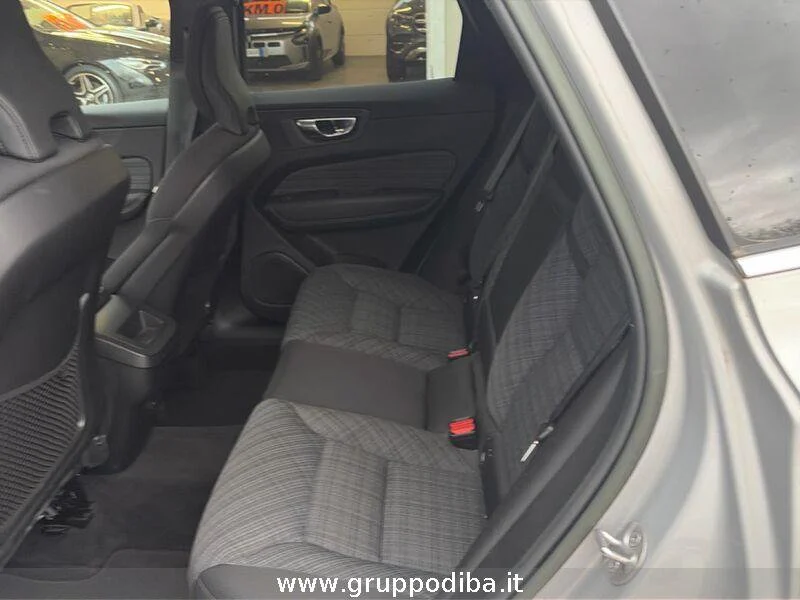 Volvo XC60 XC60 2.0 b4 Momentum auto- Gruppo Diba