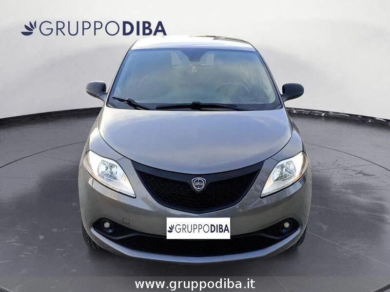 Lancia Ypsilon Ypsilon 0.9 t.air Silver ecochic metano 80cv- Gruppo Diba
