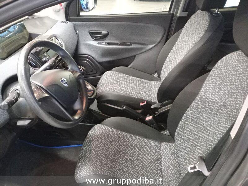 Lancia Ypsilon Ypsilon 0.9 t.air Silver ecochic metano 80cv- Gruppo Diba
