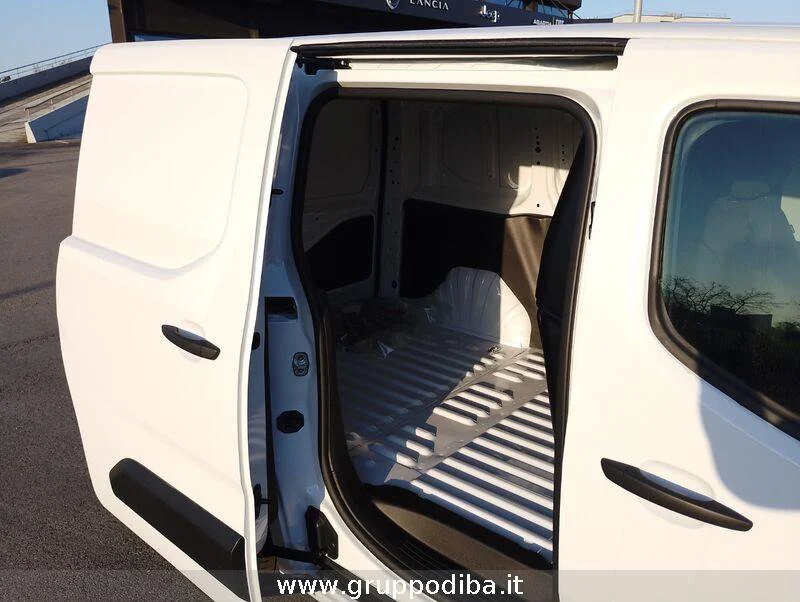 Fiat Professional Dobl&ograve; Van Dobl? Series 4 Dobl? Van M 1.5Diesel 100 Cv Manual- Gruppo Diba