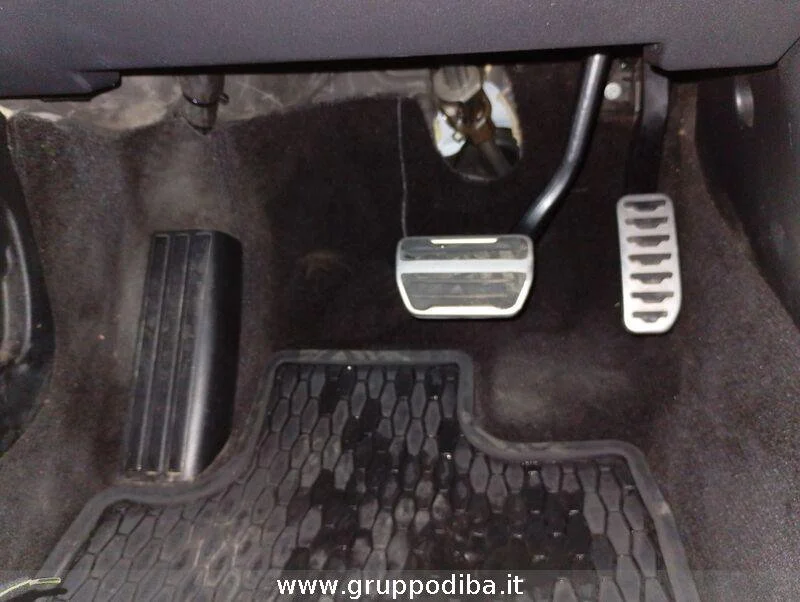 Jaguar E-Pace E-Pace 2.0d i4 mhev R-Dynamic SE awd 163cv auto- Gruppo Diba