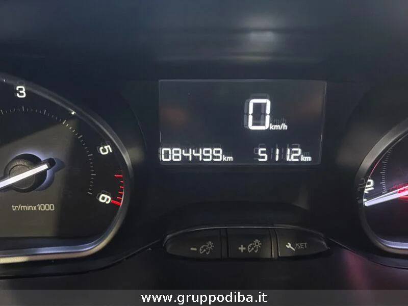 Peugeot 208 208 5p 1.5 bluehdi Allure s&s 100cv 5m- Gruppo Diba