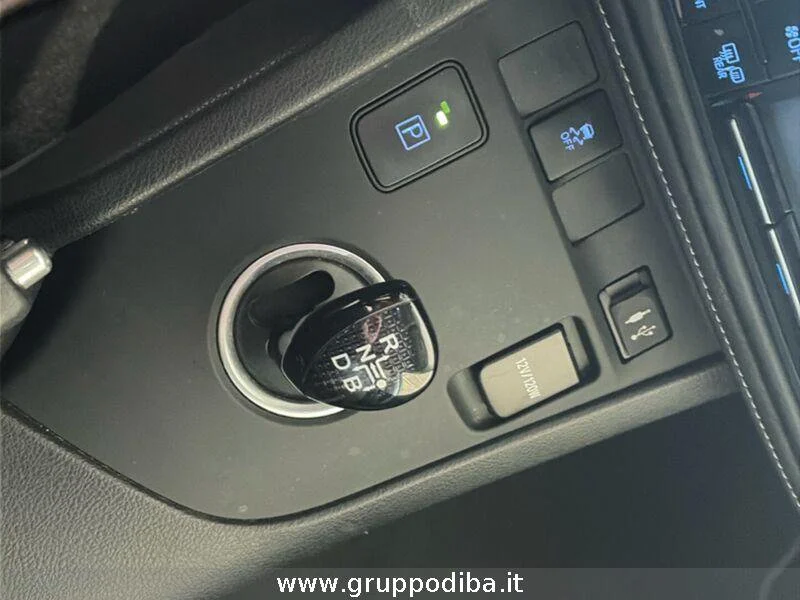 Toyota Auris Auris 1.8h Lounge cvt- Gruppo Diba