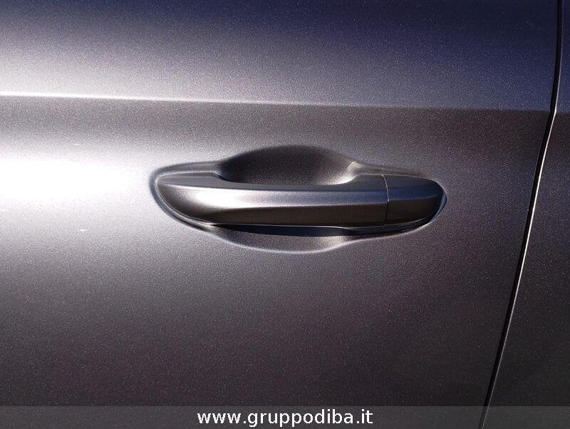 MG ZS 1.5L MT STD MY25.5 Cosmic Silver- Gruppo Diba