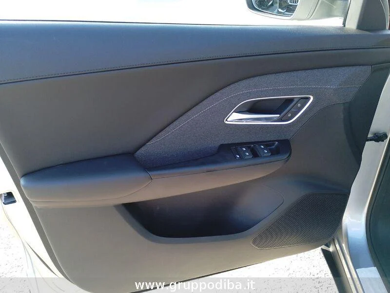 MG ZS 1.5L MT STD MY25.5 Cosmic Silver- Gruppo Diba