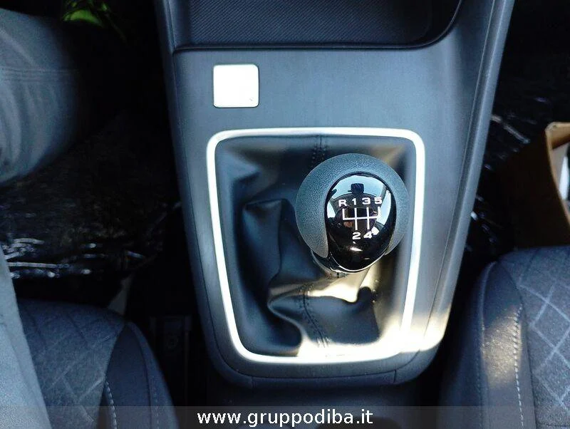 MG ZS 1.5L MT STD MY25.5 Cosmic Silver- Gruppo Diba