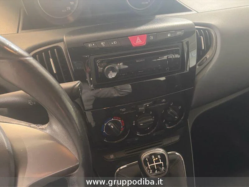 Lancia Ypsilon Ypsilon 1.2 Silver 69cv- Gruppo Diba