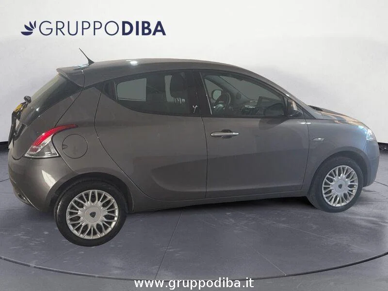 Lancia Ypsilon Ypsilon 1.2 Silver 69cv- Gruppo Diba