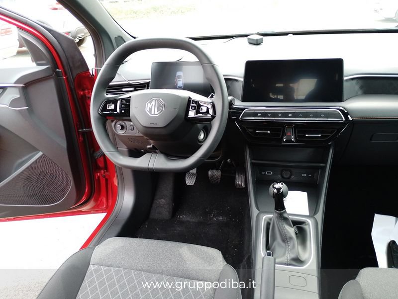 MG 3 1.5 MT STD Diamond Red- Gruppo Diba