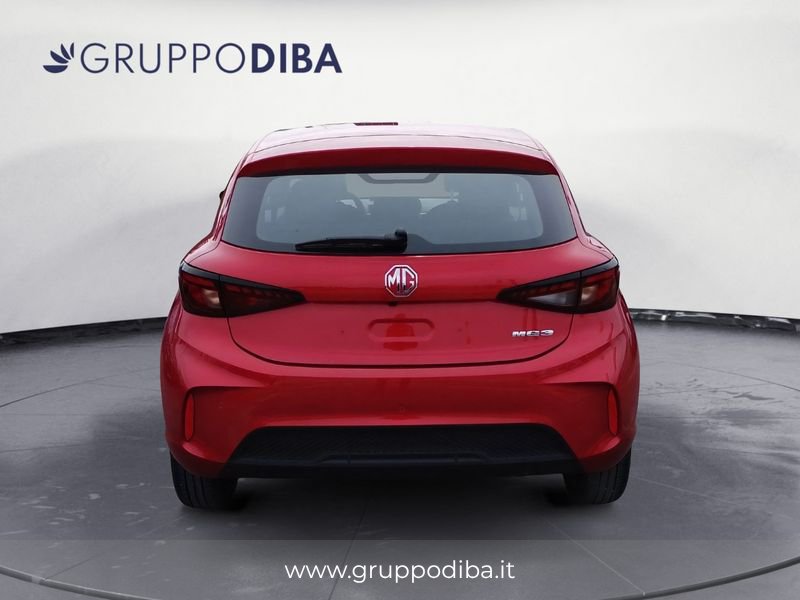 MG 3 1.5 MT STD Diamond Red- Gruppo Diba