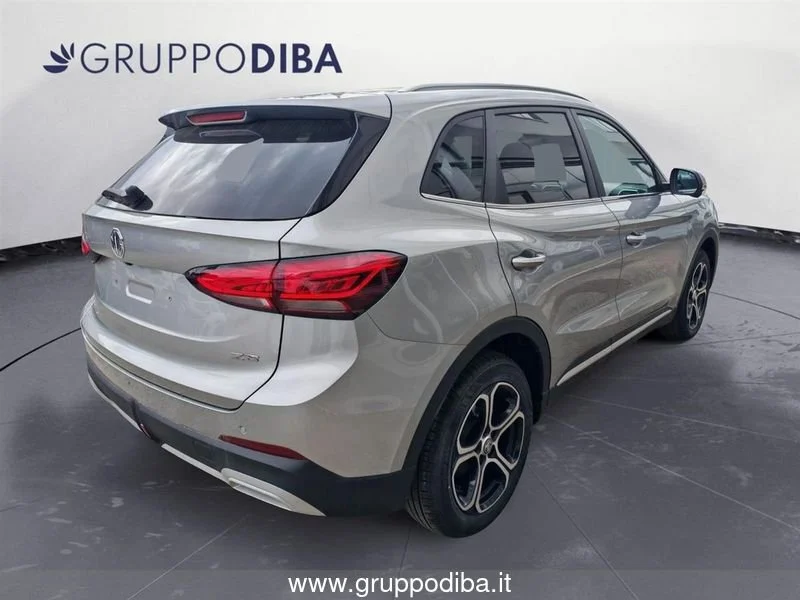 MG ZS 1.5L MT COM MY25.5 Cosmic Silver- Gruppo Diba