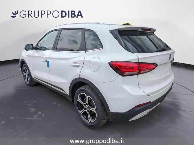 MG ZS 1.5L MT COM MY25.5 Dover White- Gruppo Diba