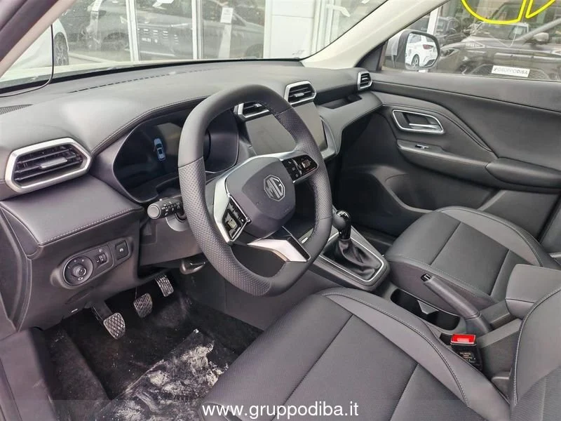 MG ZS 1.5L MT COM MY25.5 Cosmic Silver- Gruppo Diba