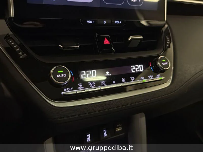 Toyota Corolla Cross Corolla Cross 2.0h Lounge fwd 197cv e-cvt- Gruppo Diba