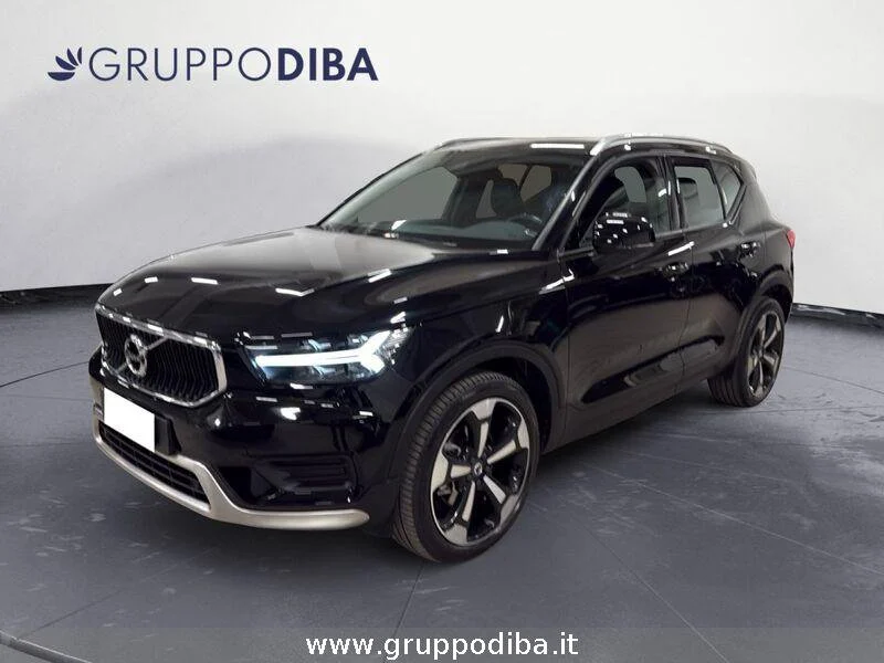 Volvo XC40 XC40 2.0 d3 Momentum awd geartronic- Gruppo Diba