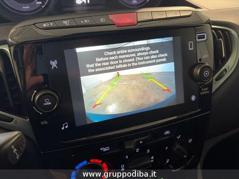 Lancia Ypsilon Ypsilon 1.0 firefly hybrid Gold Plus s&s 70cv 5p.t- Gruppo Diba