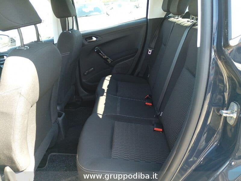 Peugeot 208 208 5p 1.2 puretech Active s&s 82cv neopatentati- Gruppo Diba