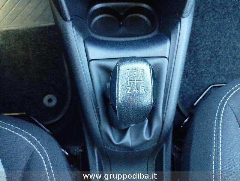 Peugeot 208 208 5p 1.2 puretech Active s&s 82cv neopatentati- Gruppo Diba