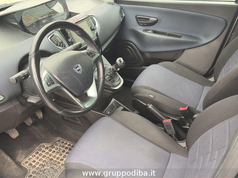 Lancia Ypsilon Ypsilon 1.0 firefly hybrid Gold Plus s&s 70cv 5p.t- Gruppo Diba