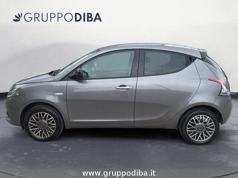 Lancia Ypsilon Ypsilon 1.0 firefly hybrid Gold Plus s&s 70cv 5p.t- Gruppo Diba