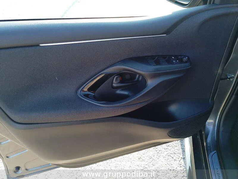 Toyota Yaris Yaris 1.5h 130 Lounge- Gruppo Diba