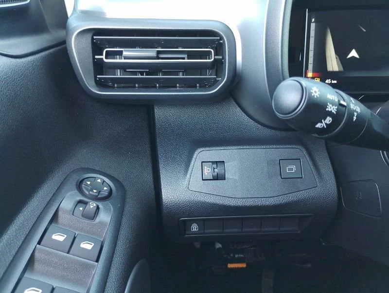 Fiat Professional Dobl&ograve; Van Dobl? Series 4 Stock My26 Dobl? Combi Passo Lungo- Gruppo Diba