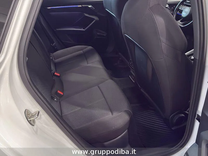 Audi A3 Sportback g-tron A3 Sportback 30 1.5 g-tron Business Advanced s-tro- Gruppo Diba