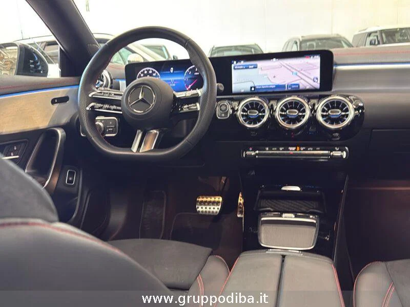 Mercedes-Benz CLA Shooting Brake CLA Shooting Brake 200 d AMG Line Advanced Plus au- Gruppo Diba