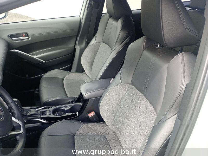 Toyota Corolla Cross Corolla Cross 2.0h Lounge fwd 197cv e-cvt- Gruppo Diba