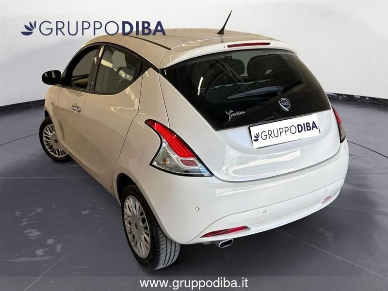Lancia Ypsilon Ypsilon 1.3 mjt Platinum s&s 95cv my18- Gruppo Diba