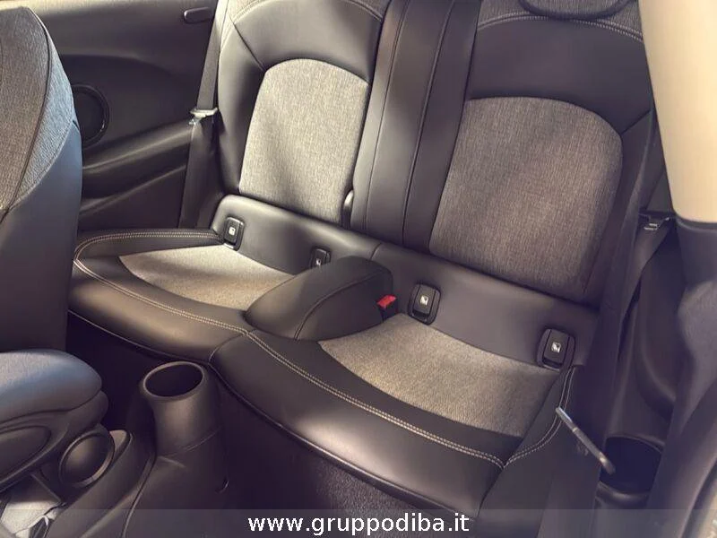 MINI 3 Porte Mini 3p 1.5 Cooper Classic Premium Mid Package aut- Gruppo Diba