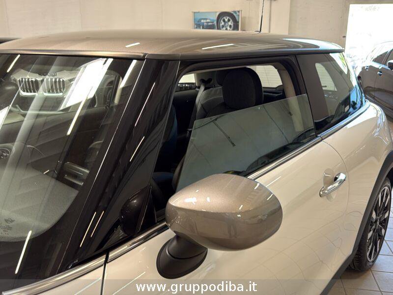 MINI 3 Porte Mini 3p 1.5 Cooper Classic Premium Mid Package aut- Gruppo Diba
