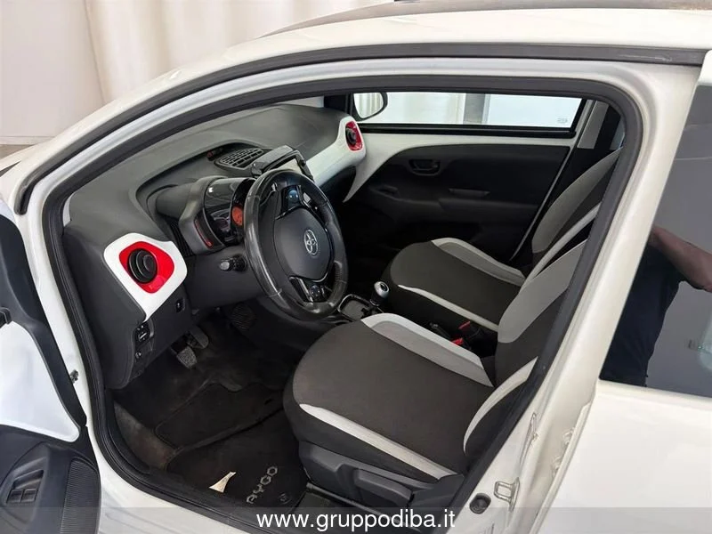 Toyota Aygo 5p 1.0 x-wave m-mt- Gruppo Diba