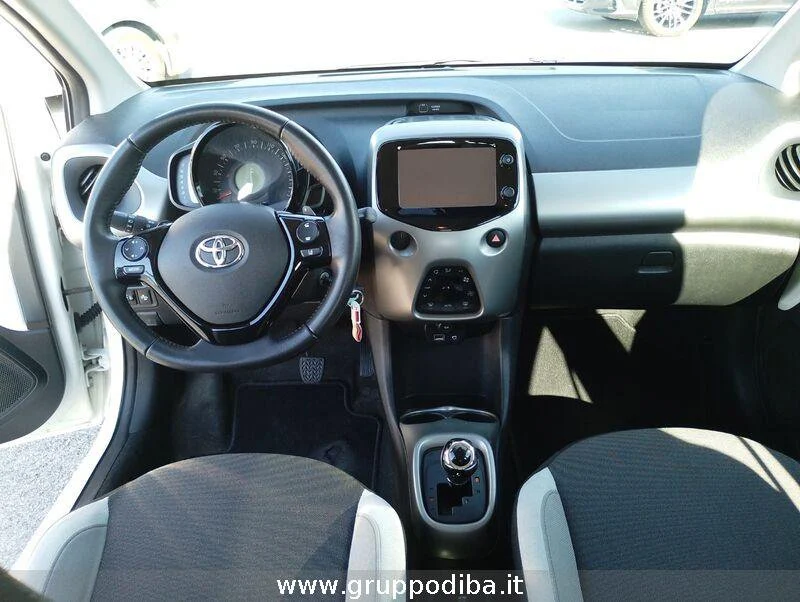 Toyota Aygo Aygo 5p 1.0 x-play m-mt my15- Gruppo Diba