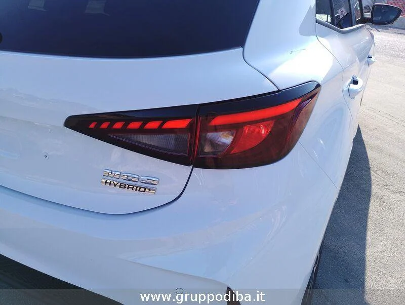 MG 3 MG3 Hybrid+ LUX MY25.5 WHITE- Gruppo Diba