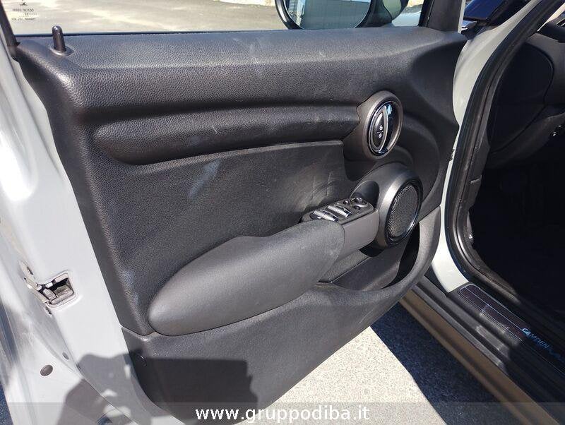MINI 5 Porte Mini 5p 1.5 One Camden 102cv auto- Gruppo Diba