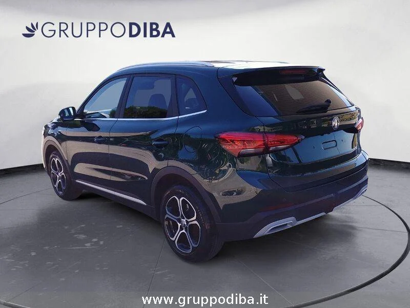 MG ZS 1.5L MT COM MY25.5 British Green- Gruppo Diba