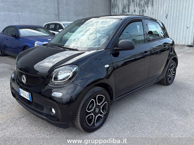 smart Forfour Forfour 0.9 t Crosstown Passion 90cv twinamic- Gruppo Diba