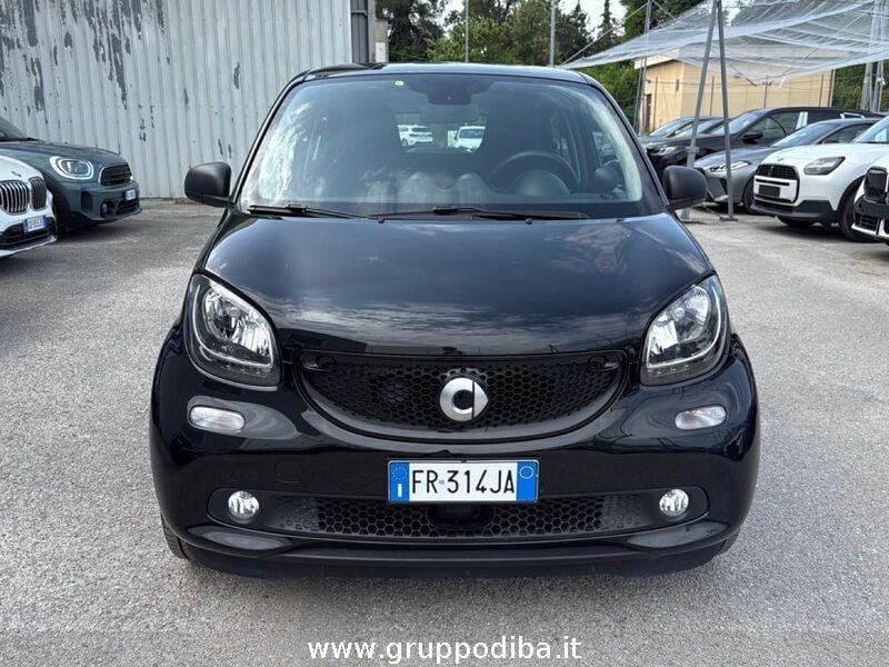 smart Forfour Forfour 0.9 t Crosstown Passion 90cv twinamic- Gruppo Diba