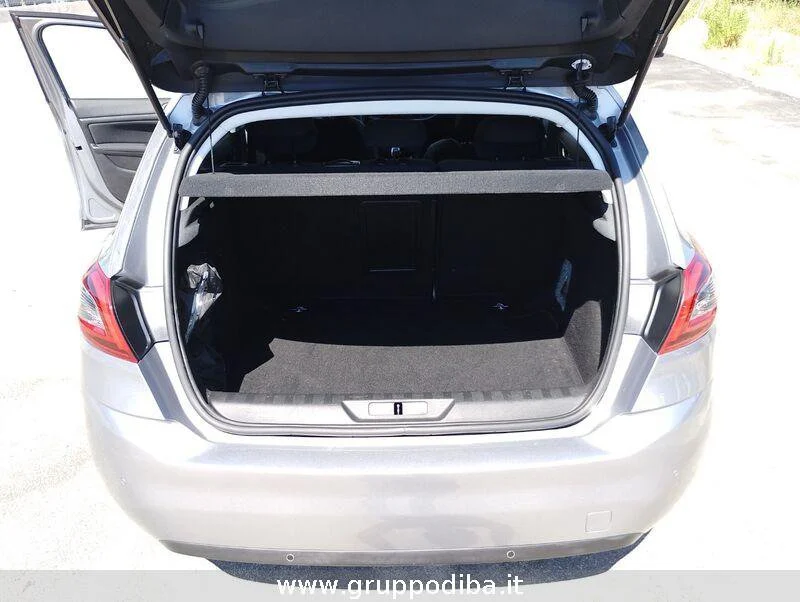 Peugeot 308 308 5p 1.5 bluehdi Allure s&s 130cv- Gruppo Diba