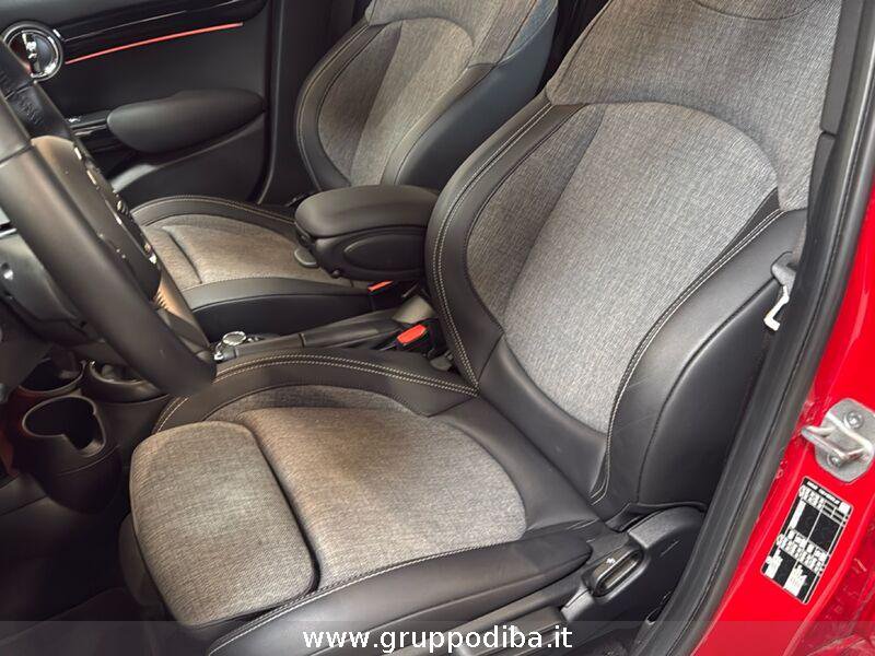 MINI 5 Porte Mini 5p 1.5 Cooper Essential auto- Gruppo Diba