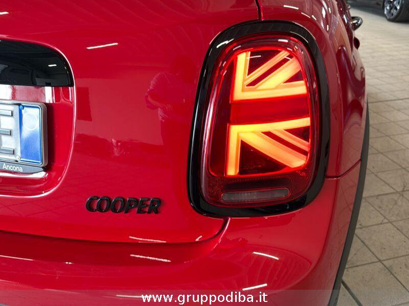 MINI 5 Porte Mini 5p 1.5 Cooper Essential auto- Gruppo Diba