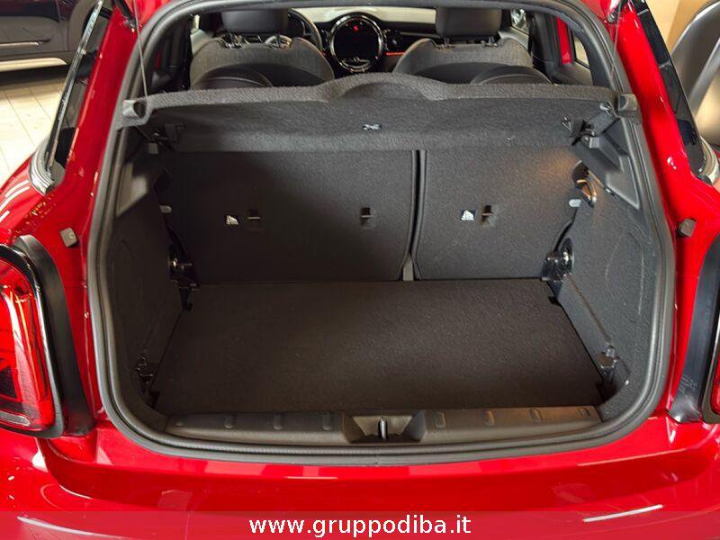 MINI 5 Porte Mini 5p 1.5 Cooper Essential auto- Gruppo Diba