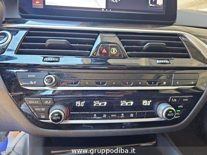 BMW Serie 5 Touring 520d Touring mhev 48V xdrive Business auto- Gruppo Diba