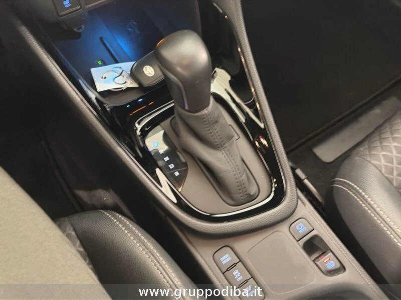 Toyota Yaris Yaris 1.5h Lounge- Gruppo Diba