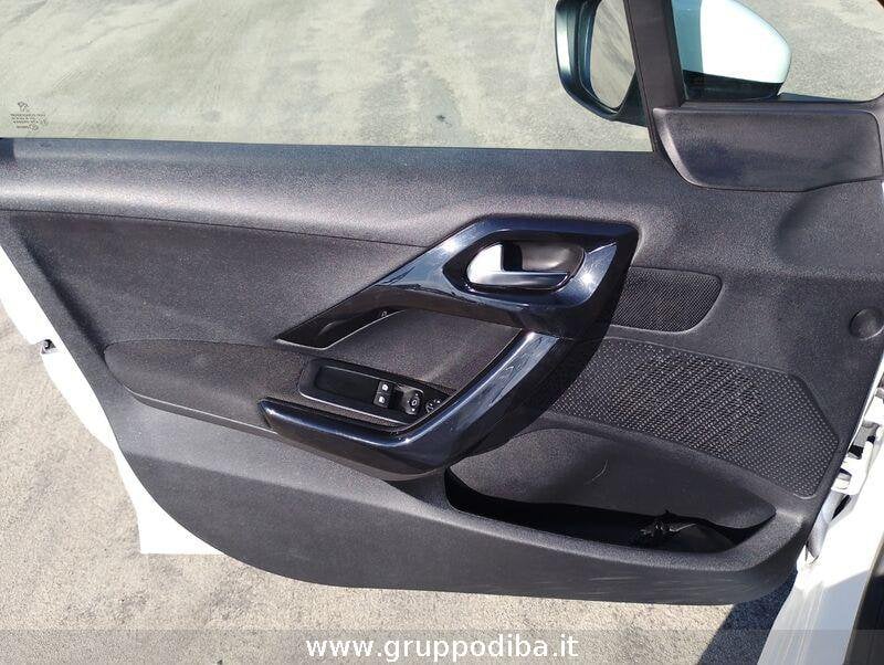 Peugeot 208 208 5p 1.2 puretech Access gpl 82cv- Gruppo Diba