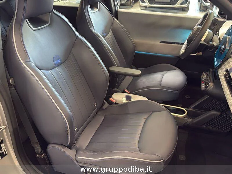 MINI Full Electric Mini Cooper SE Favoured- Gruppo Diba