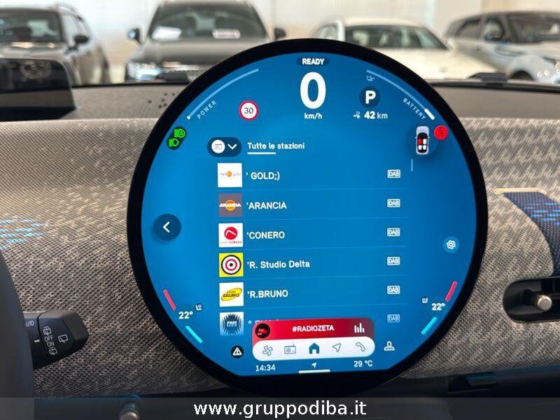 MINI Full Electric Mini Cooper SE Favoured- Gruppo Diba